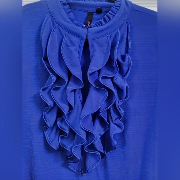 Elegant Blue Ruffled Women's Top Size L - Picture 3 of 10